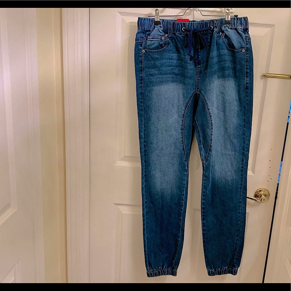 Victorious NWT Dark wash jeans cuffed ankles drawstring waist size Large